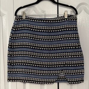 BCBG Women’s Geometric Patterned Blue and Black Skirt